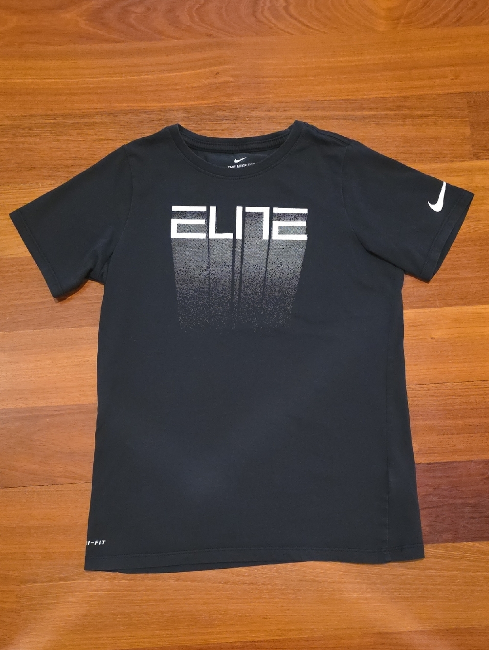 Nike Elite Dri-Fit Boys Black T-shirt, Size L